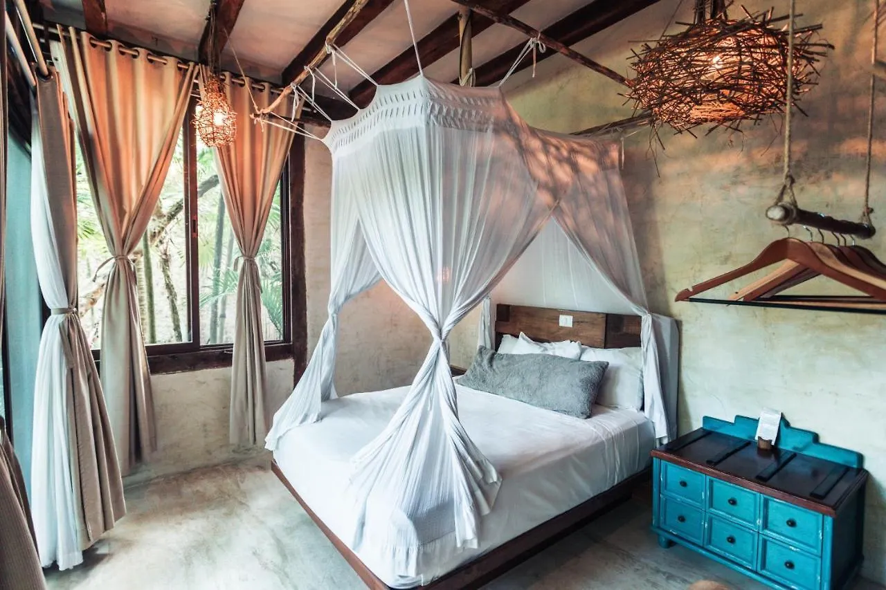 Hidden Treehouse Tulum Eco-Hotel 4*,