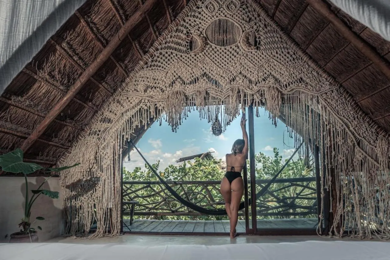 **** Hotel Hidden Treehouse Tulum Eco-Hotel Mexico